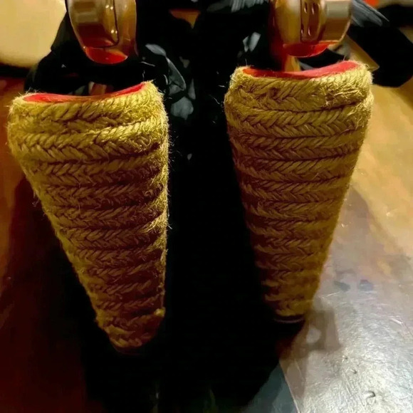 Christian Louboutin lace up espadrilles. - Picture 4 of 5